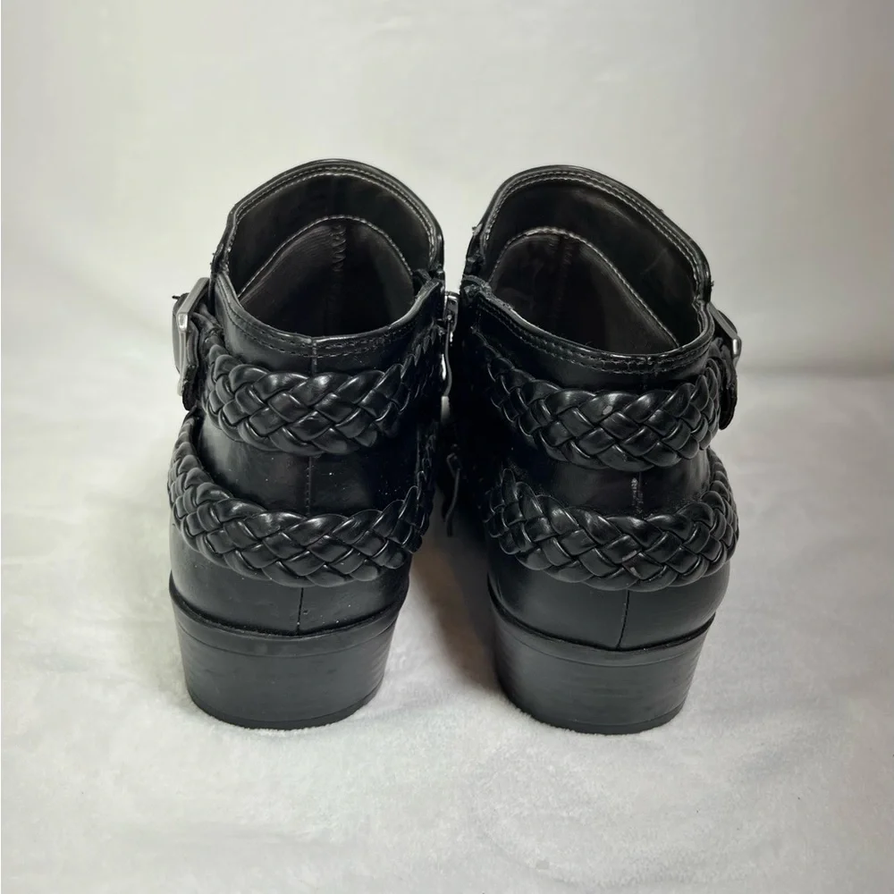 Life Stride Velocity Memory Foam Black Ankle Booties Women’s Size 7W Adriana